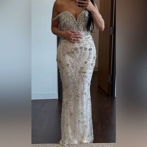 Custom Stunning Engagement/ Wedding gown size 2